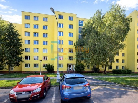 Slunný byt 2+kk s lodžií a sklepem v revitalizovaném domě – Brno, Starý Lískovec